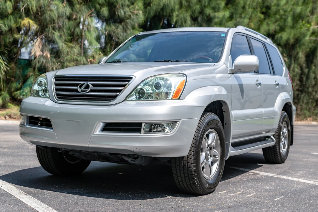 2009 Lexus GX 1st Gen - Image 2 of 31