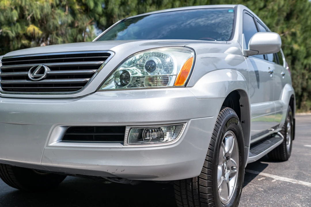 2009 Lexus GX 1st Gen - Image 11 of 31