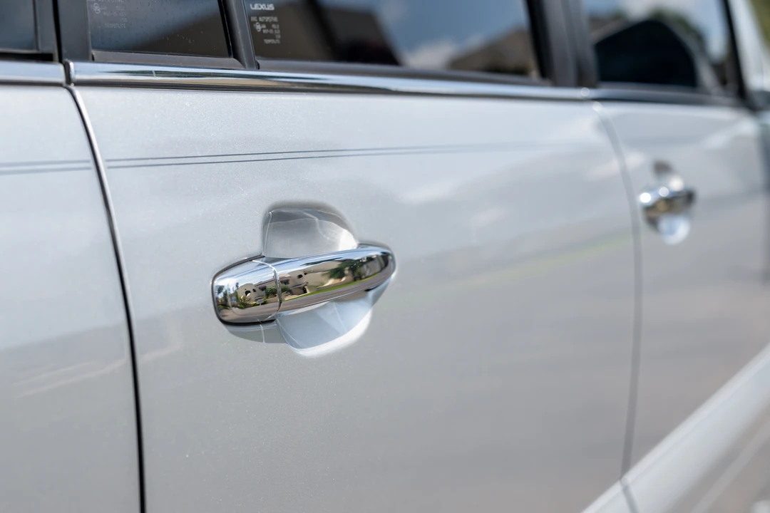 2009 Lexus GX 1st Gen - Image 25 of 31