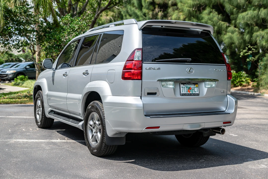 2009 Lexus GX 1st Gen - Image 8 of 31
