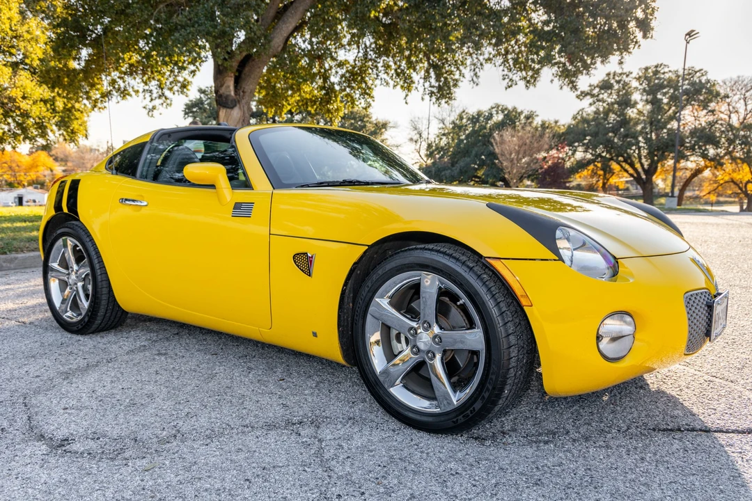 2009 Pontiac Solstice - Image 4 of 31