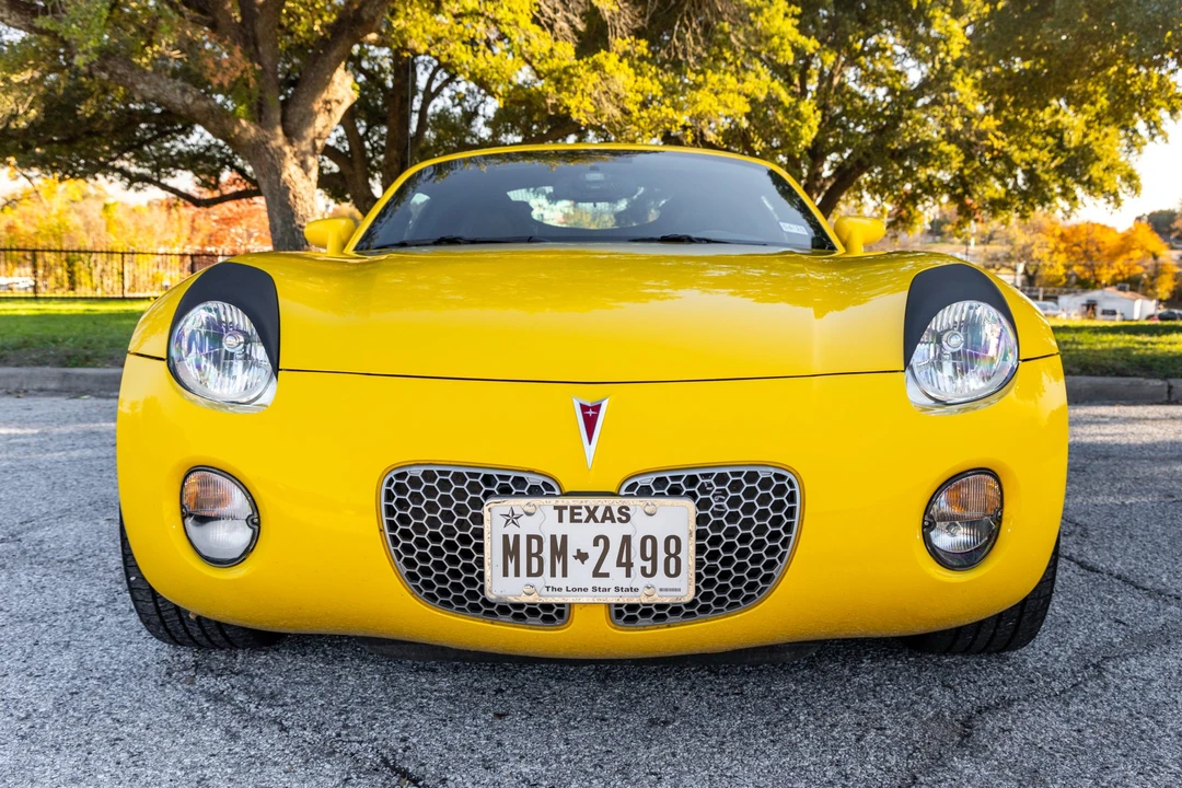 2009 Pontiac Solstice - Image 11 of 31