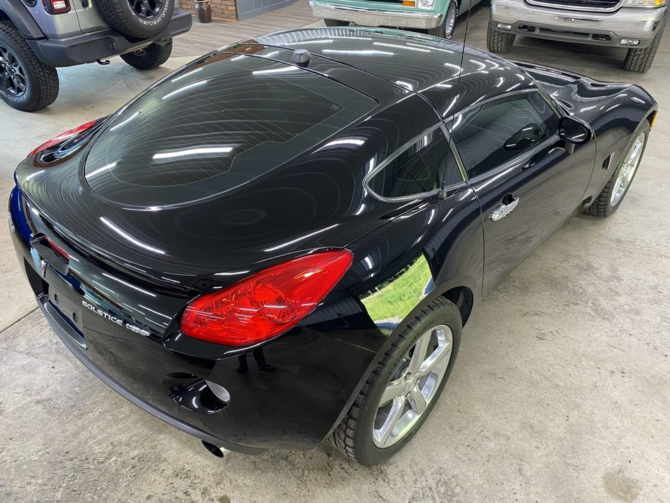 2009 Pontiac Solstice GXP - Image 11 of 31