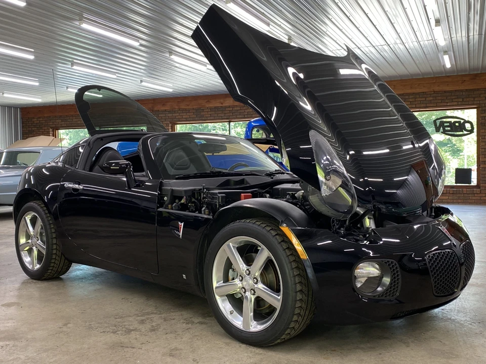 2009 Pontiac Solstice GXP - Image 15 of 31