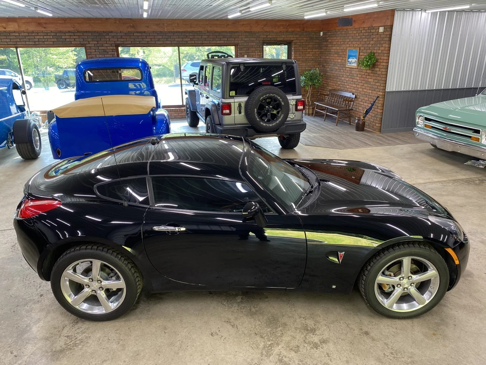 2009 Pontiac Solstice GXP - Image 12 of 31