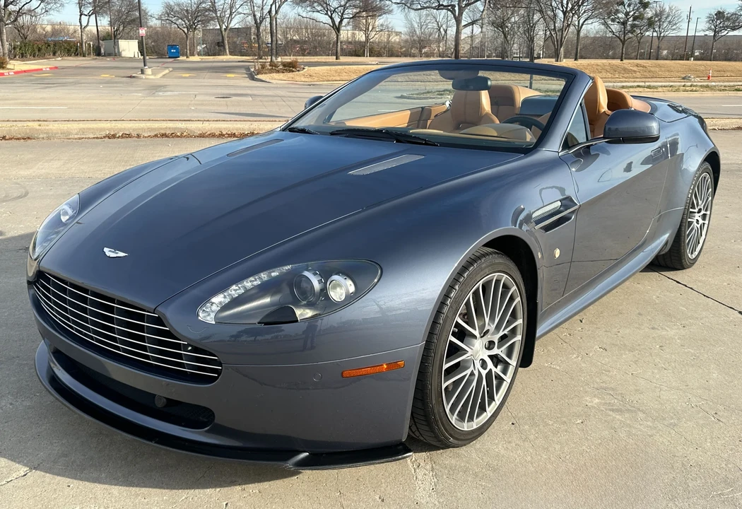 2010 Aston Martin V8 Vantage (2006-2017) - Image 1 of 6
