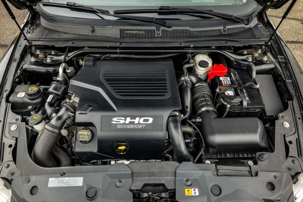 2010 Ford Taurus 5th Gen - Image 6 of 7