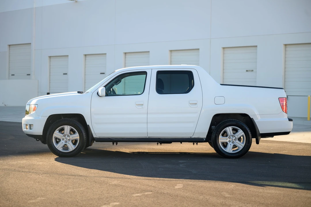 2010 Honda Ridgeline 1st Gen - Image 14 of 31