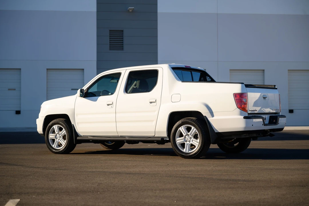 2010 Honda Ridgeline 1st Gen - Image 16 of 31