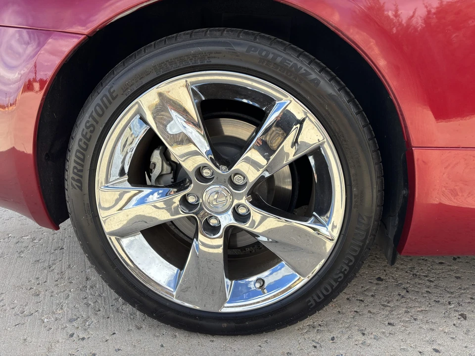 2010 Lexus IS 2nd Gen - Image 29 of 31