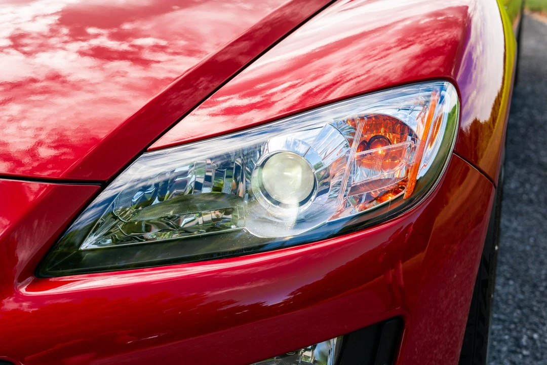 2010 Mazda RX-8 2nd Gen - Image 11 of 31