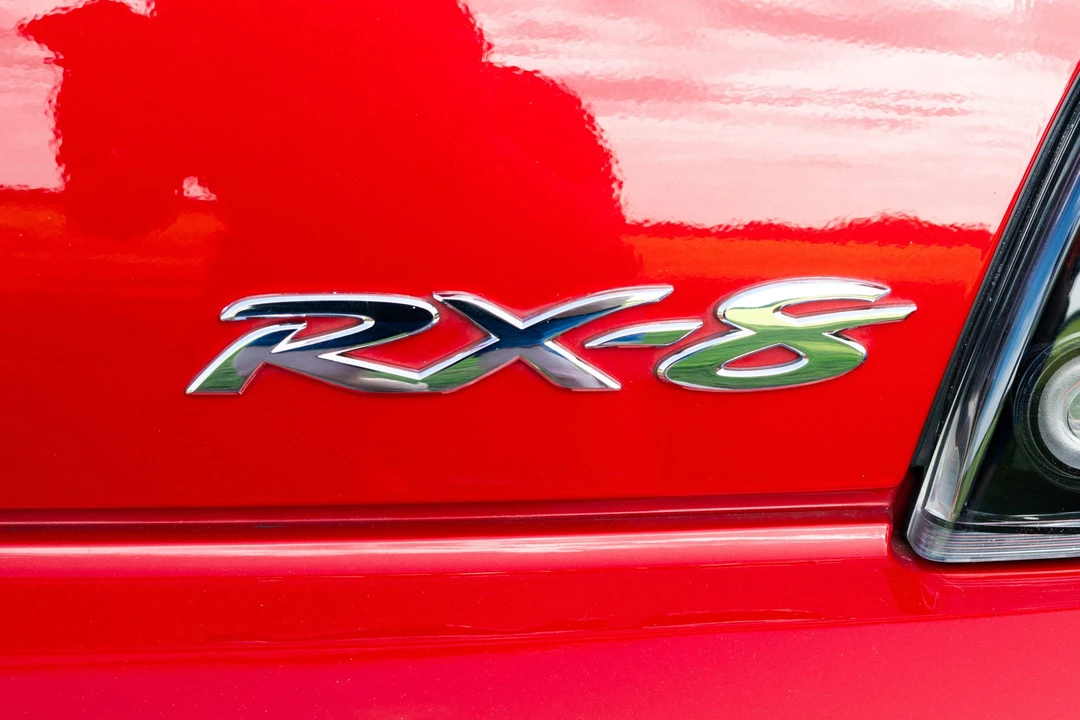 2010 Mazda RX-8 2nd Gen - Image 28 of 31