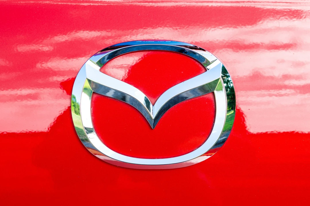 2010 Mazda RX-8 2nd Gen - Image 26 of 31