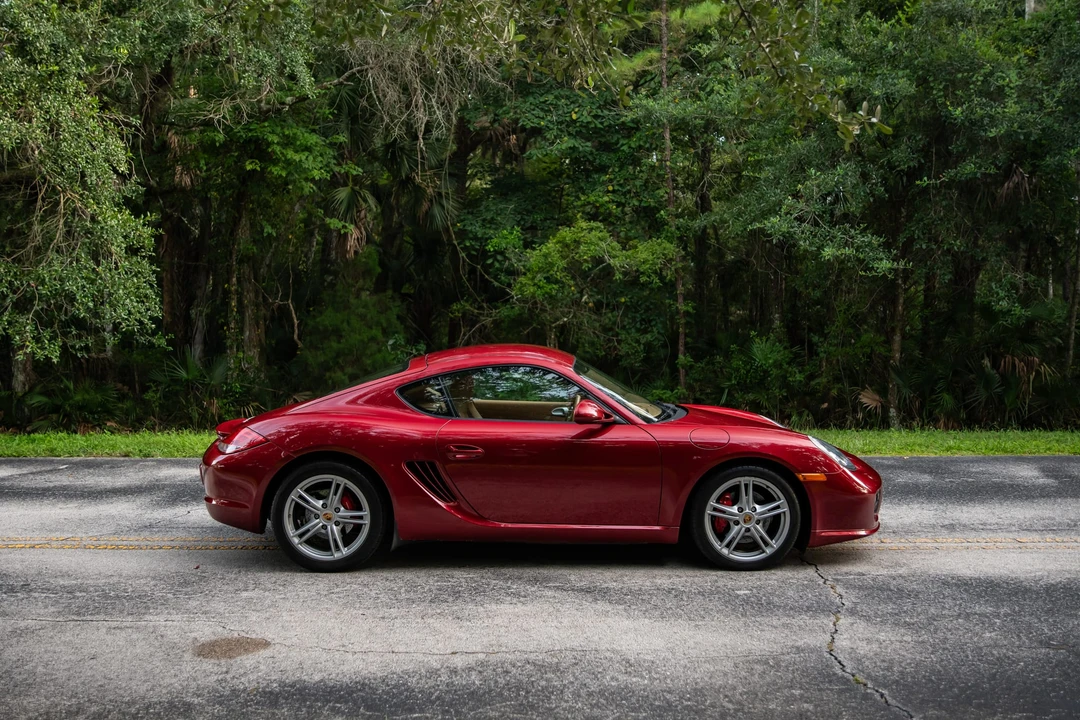 2010 Porsche 987 Cayman - Image 16 of 31