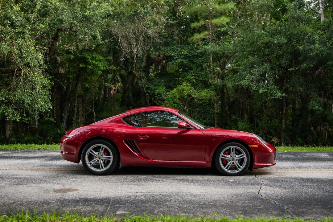 2010 Porsche 987 Cayman - Image 17 of 31