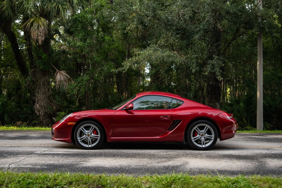 2010 Porsche 987 Cayman - Image 9 of 31
