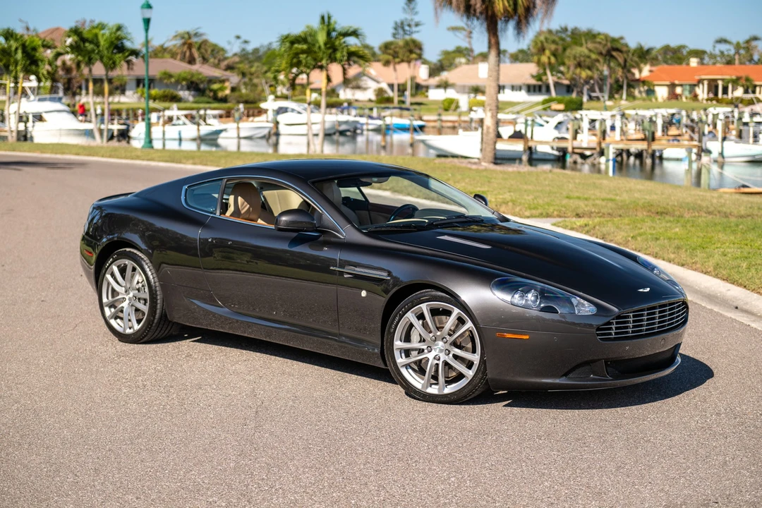 2011 Aston Martin DB9 - Image 12 of 31