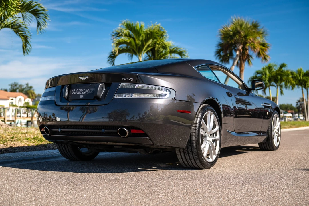 2011 Aston Martin DB9 - Image 22 of 31