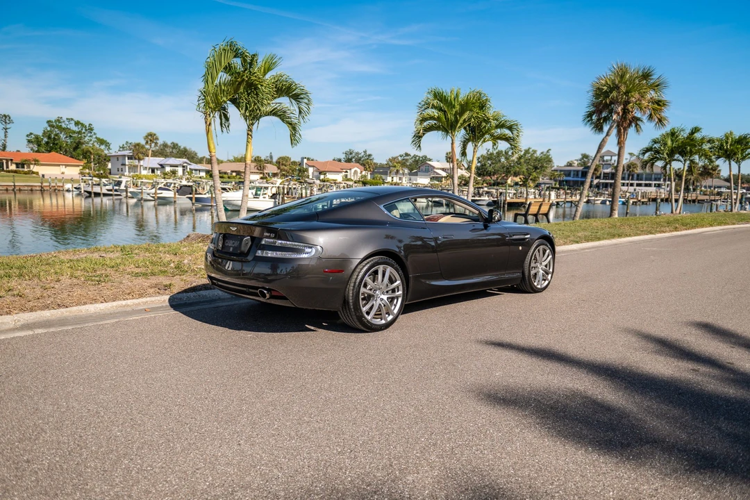 2011 Aston Martin DB9 - Image 19 of 31