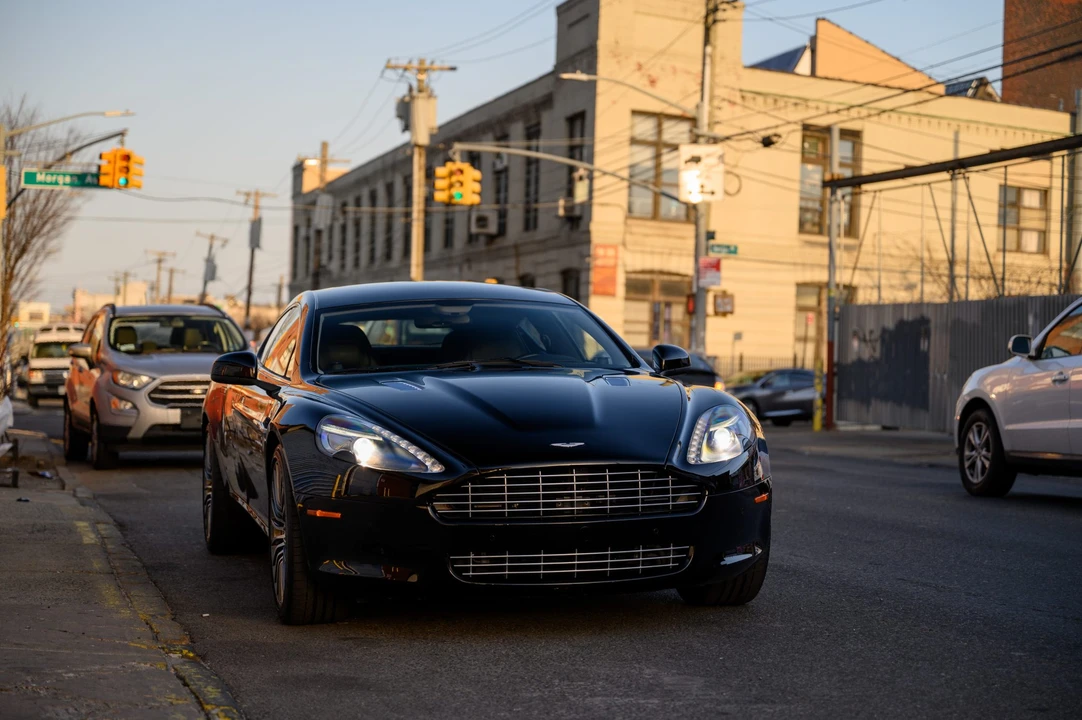 2011 Aston Martin Rapide - Image 2 of 31