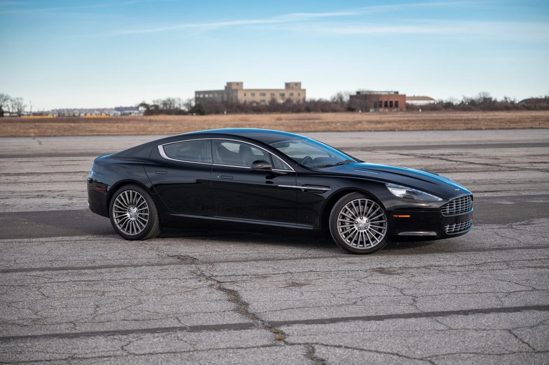 2011 Aston Martin Rapide - Image 28 of 31