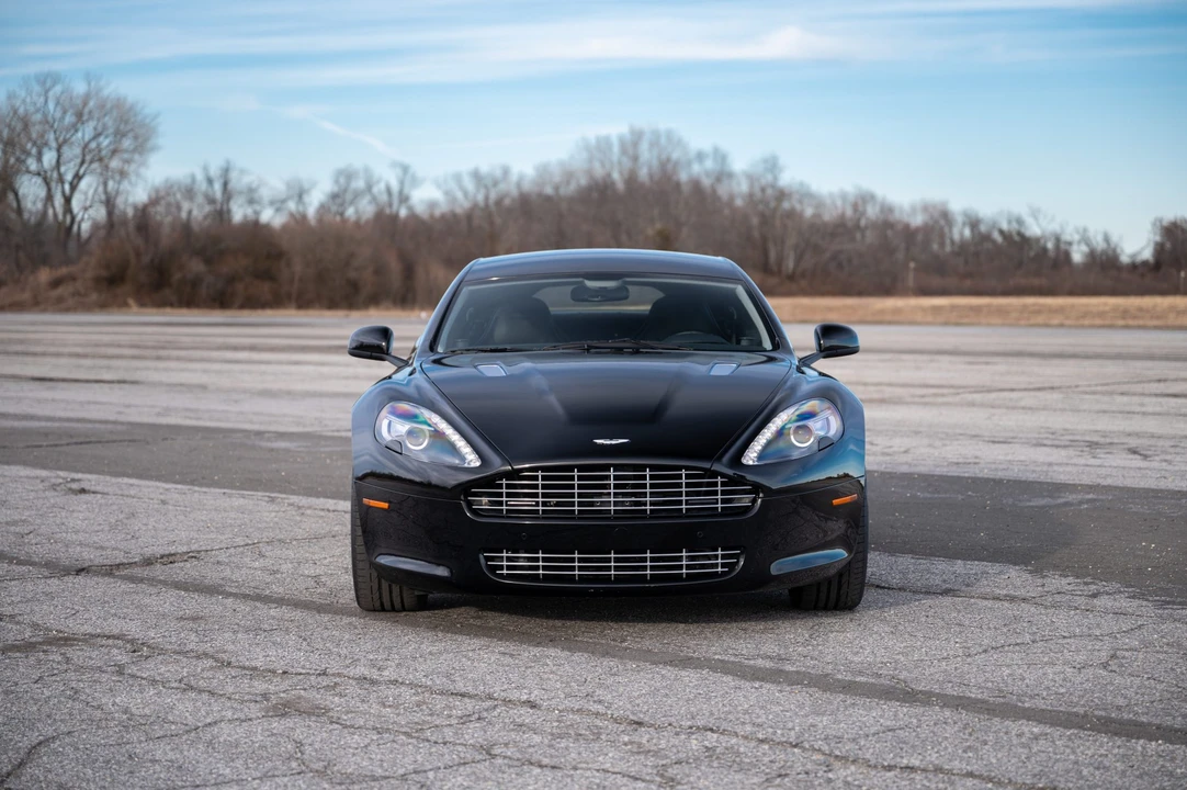 2011 Aston Martin Rapide - Image 17 of 31