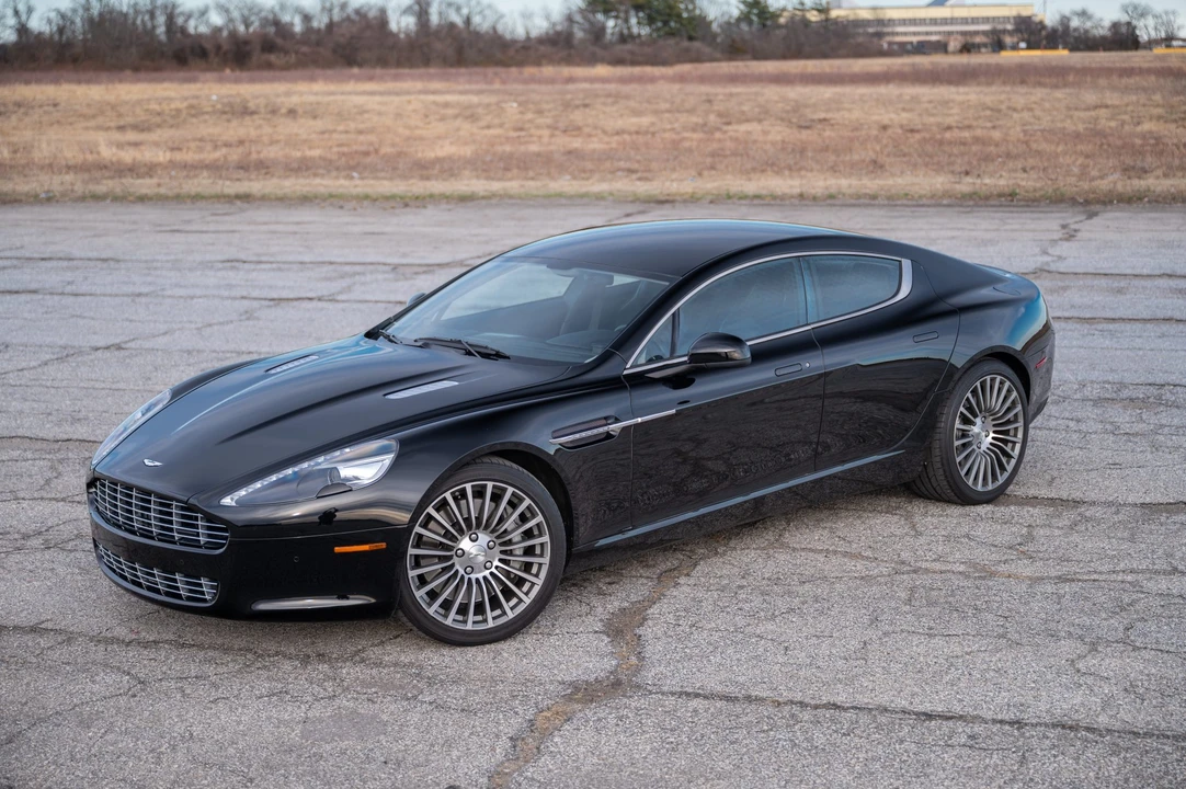 2011 Aston Martin Rapide - Image 10 of 31