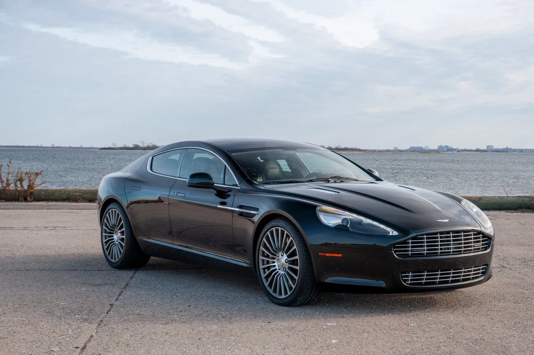 2011 Aston Martin Rapide - Image 17 of 31