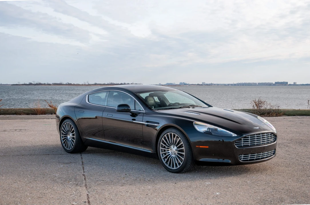 2011 Aston Martin Rapide - Image 16 of 31