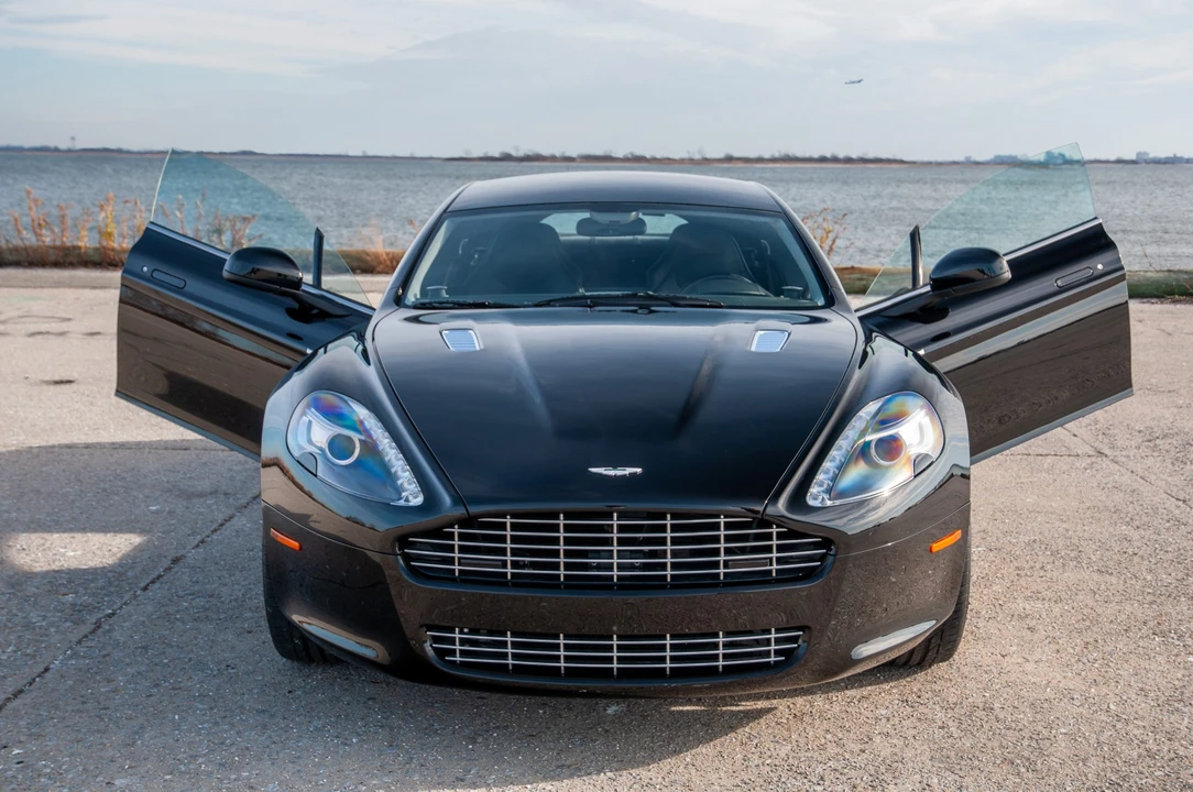2011 Aston Martin Rapide - Image 20 of 31