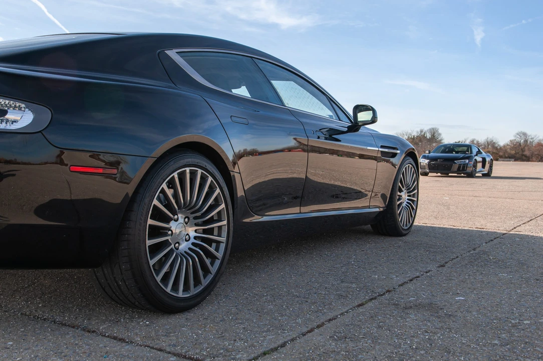 2011 Aston Martin Rapide - Image 28 of 31