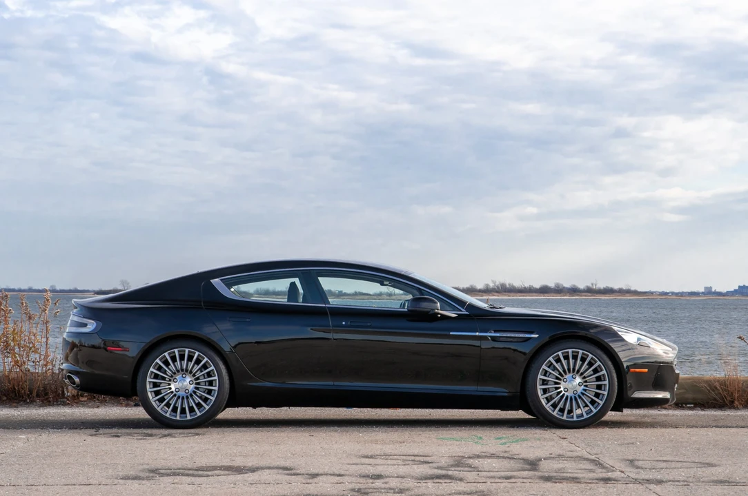 2011 Aston Martin Rapide - Image 13 of 31
