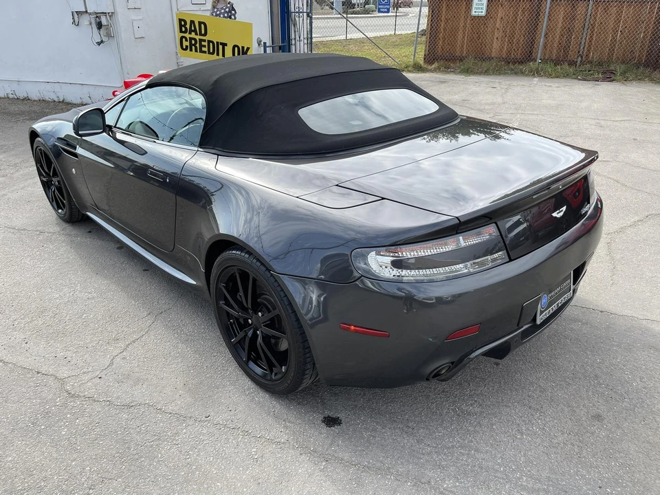 2011 Aston Martin V8 Vantage (2006-2017) - Image 20 of 31