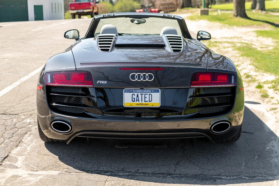 2011 Audi 42 R8 - Image 10 of 31