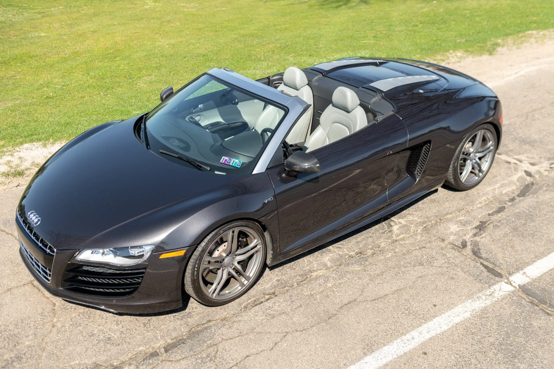 2011 Audi 42 R8 - Image 3 of 31