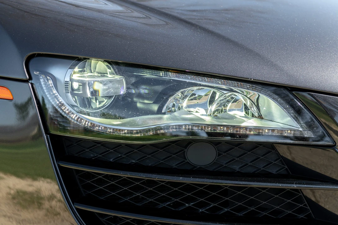 2011 Audi 42 R8 - Image 23 of 31