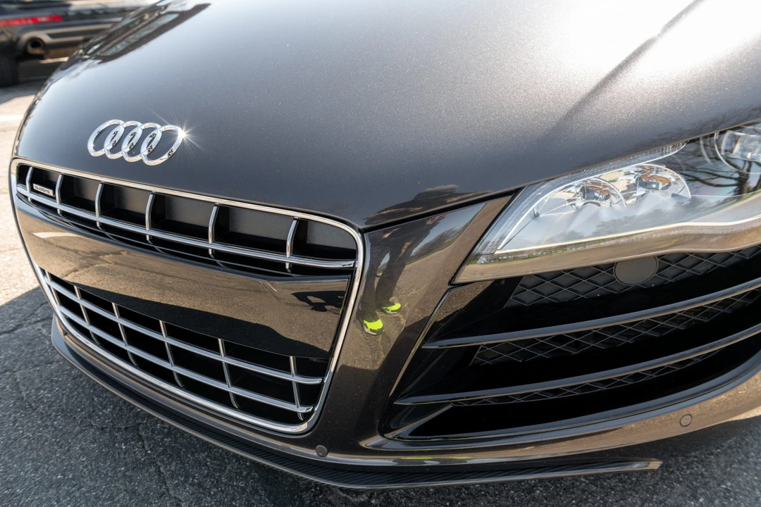 2011 Audi 42 R8 - Image 26 of 31