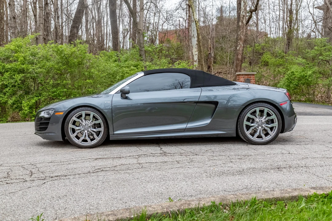 2011 Audi 42 R8 - Image 11 of 31