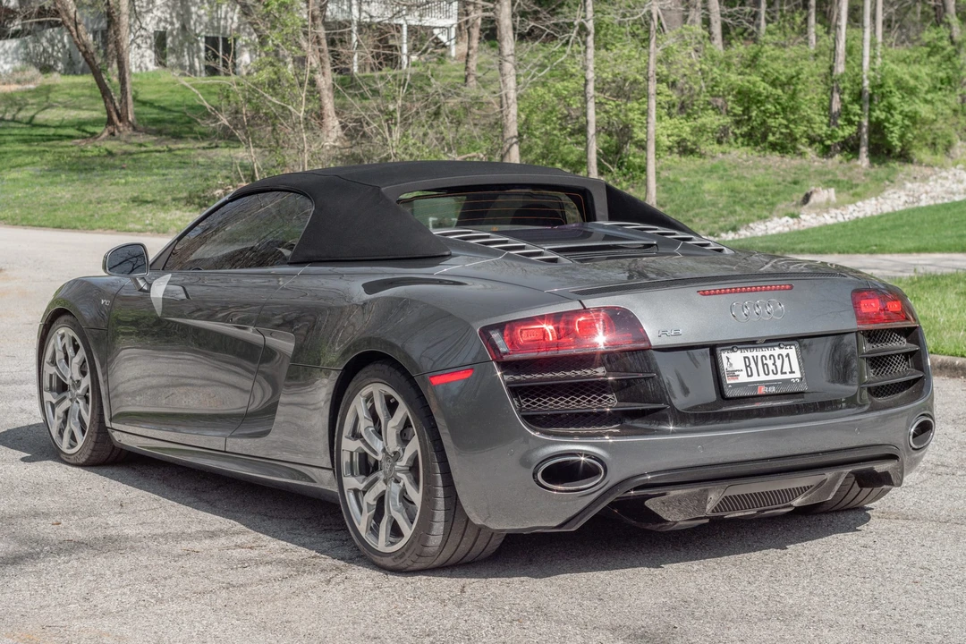2011 Audi 42 R8 - Image 12 of 31