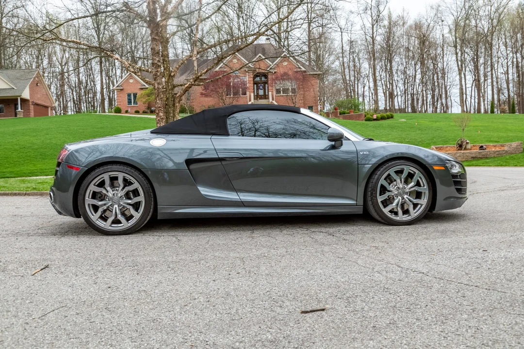 2011 Audi 42 R8 - Image 18 of 31