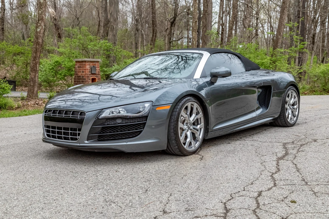 2011 Audi 42 R8 - Image 9 of 31