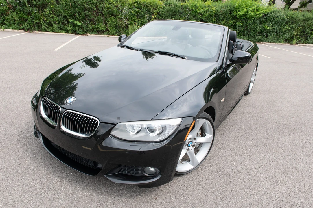 2011 BMW E93 335i Convertible - Image 4 of 31