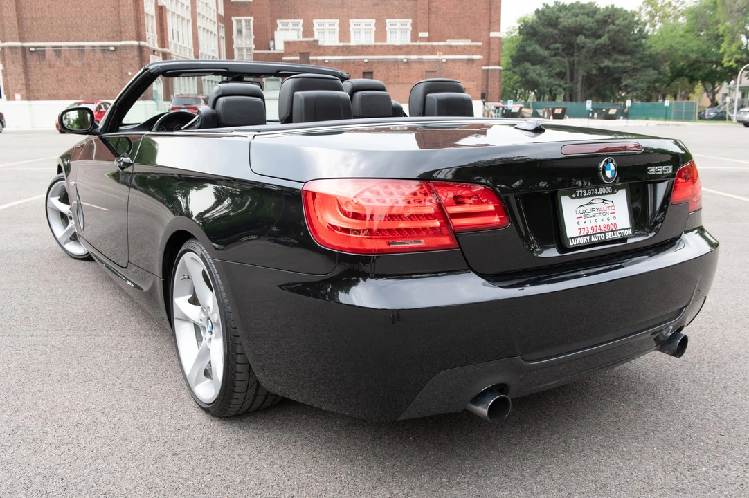 2011 BMW E93 335i Convertible - Image 18 of 31