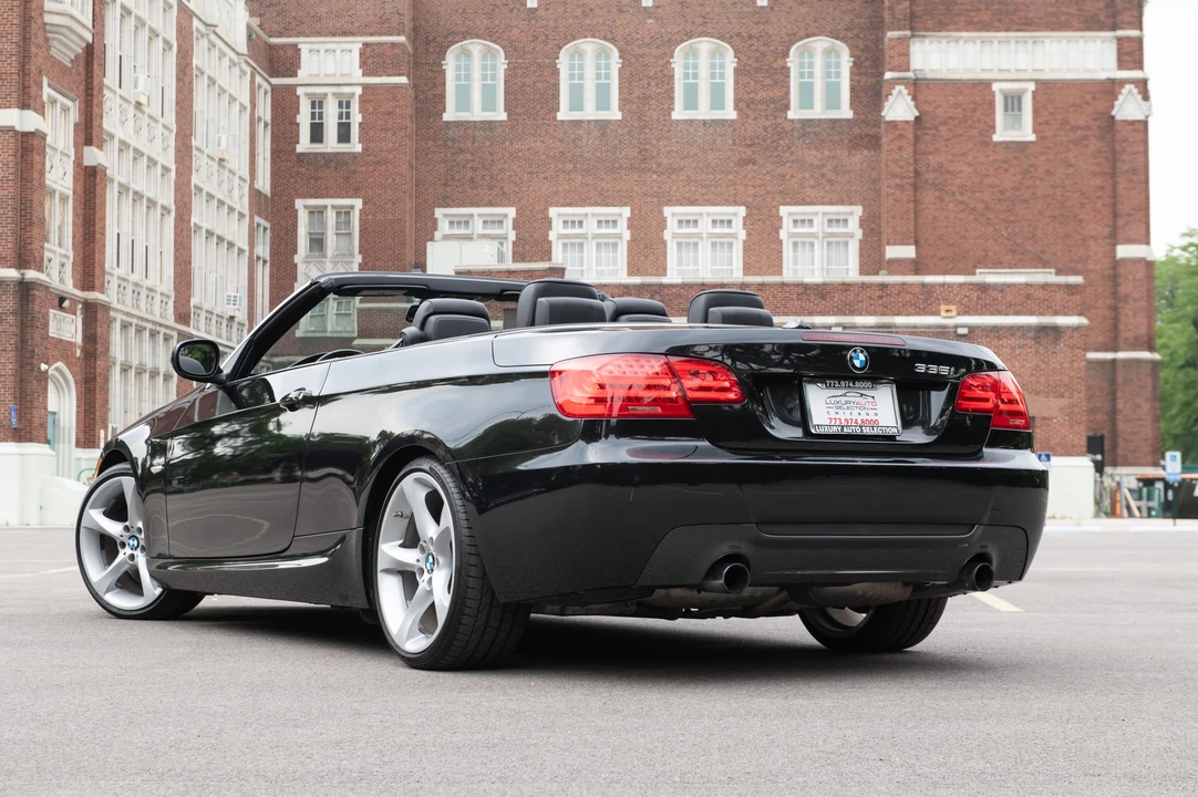 2011 BMW E93 335i Convertible - Image 20 of 31