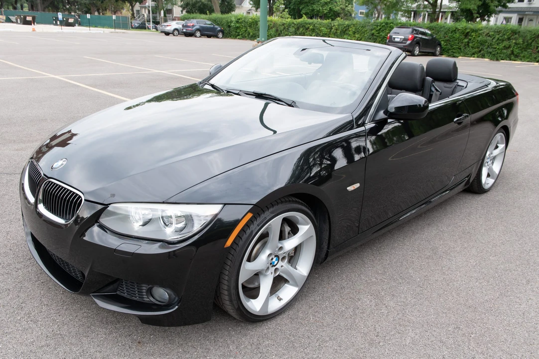 2011 BMW E93 335i Convertible - Image 6 of 31