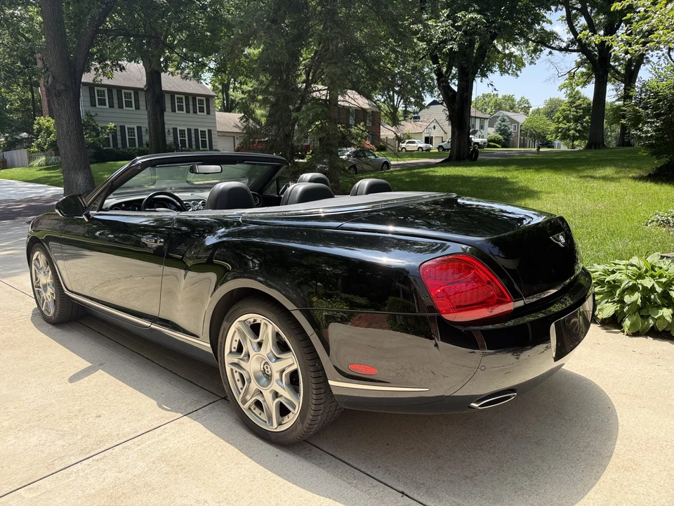 2011 Bentley Continental GTC - Image 8 of 31