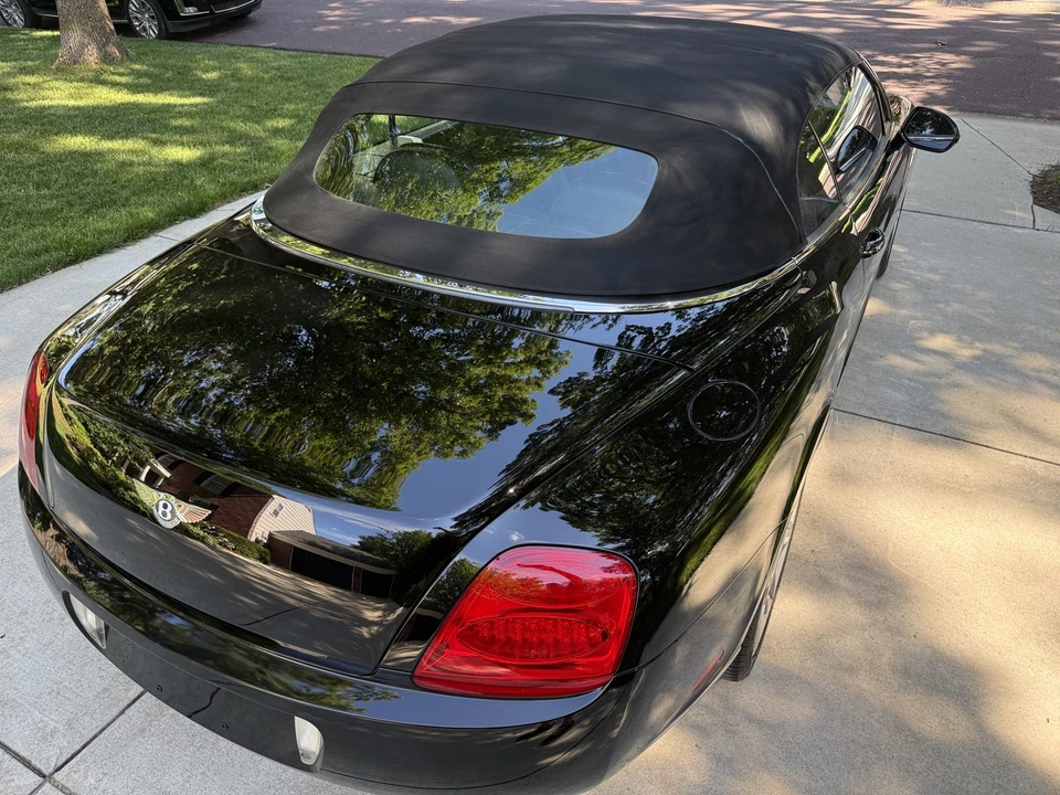 2011 Bentley Continental GTC - Image 14 of 31
