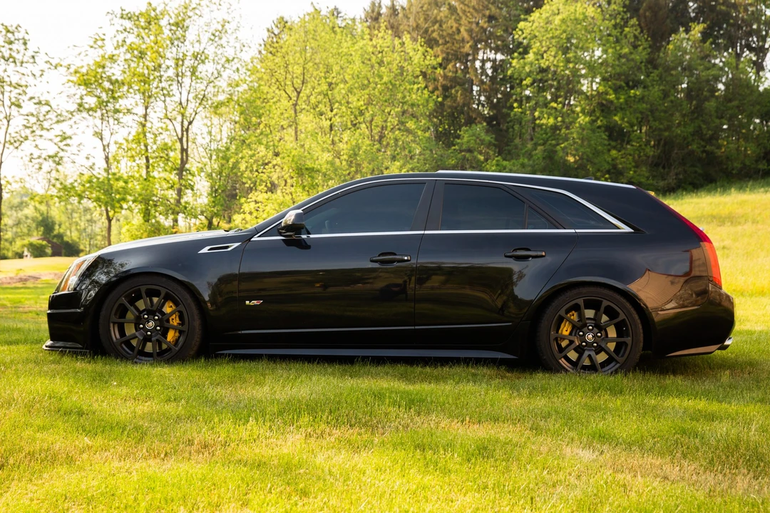2011 Cadillac CTS-V 2nd Gen - Image 11 of 31