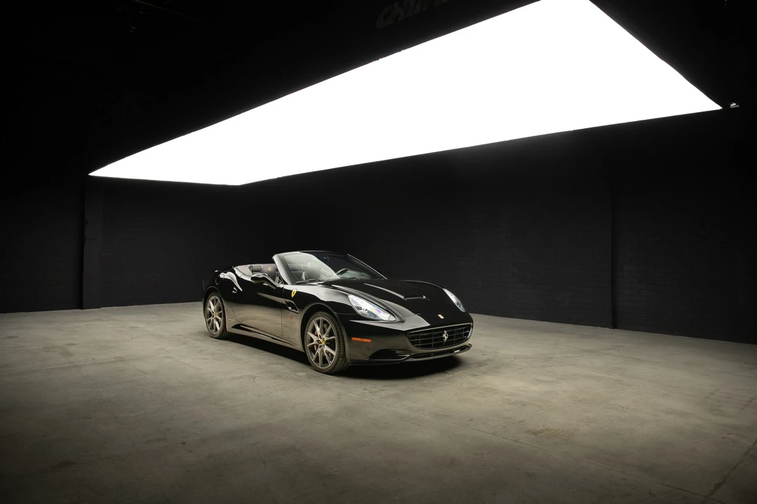 2011 Ferrari California - Image 25 of 31