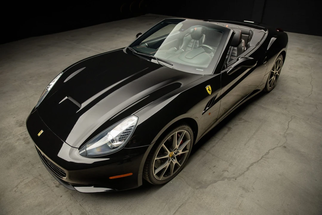 2011 Ferrari California - Image 17 of 31